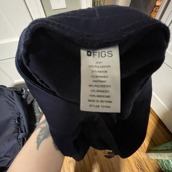 Figs Womens Kade Cargo Scrub Pants Navy Size Medium - Picture 4 of 4